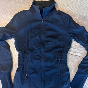 Lululemon Sights Seen jacket, size 2